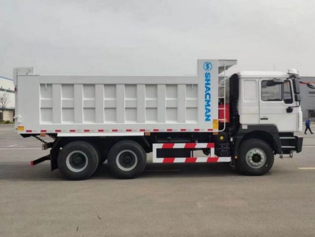 Новый тяжелый грузовик на 10 колес SHACMAN Dump Truck F3000 6x4 340hp Euro II Белый