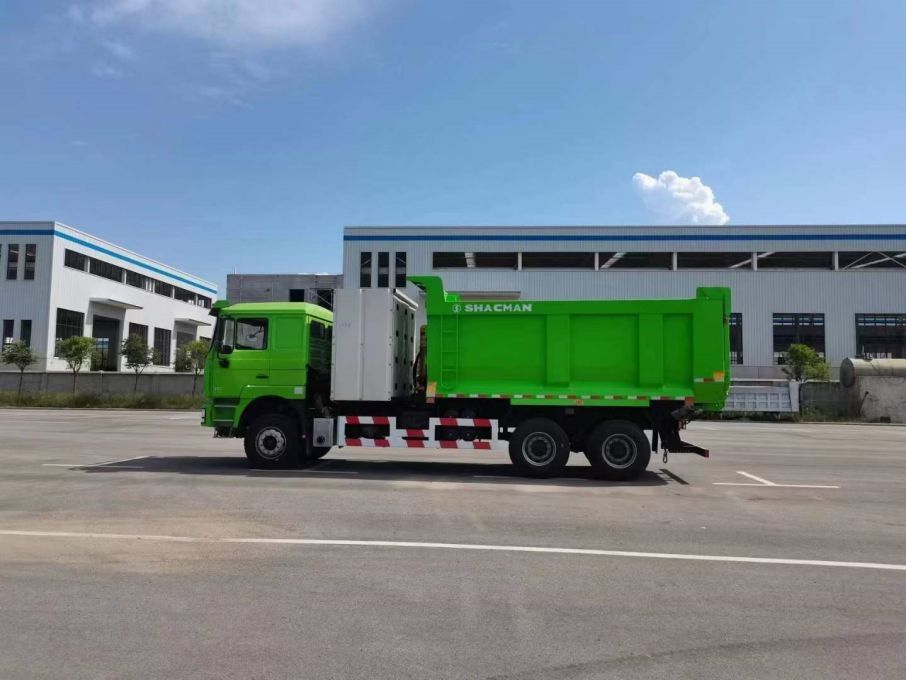 10 колес SHACMAN F3000 CNG Дамп-Трак 6x4 Евро V WEICHAI-430HP Зеленый идеально подходит для строительства и добычи полезных ископаемых