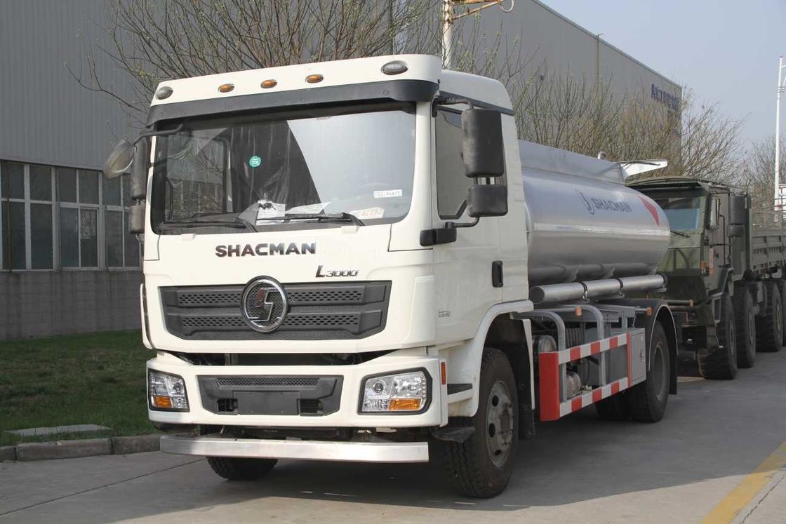 L3000 4х2 Нефтяной танкер Грузовик 240hp Белый SHACMAN Нефтяной транспортный грузовик