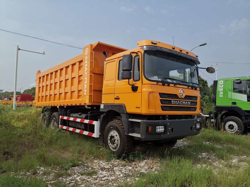 SHACMAN 3-осевой грузовик F3000 6x4 430 л.с. EuroII 25тонный 3-осевой грузовик