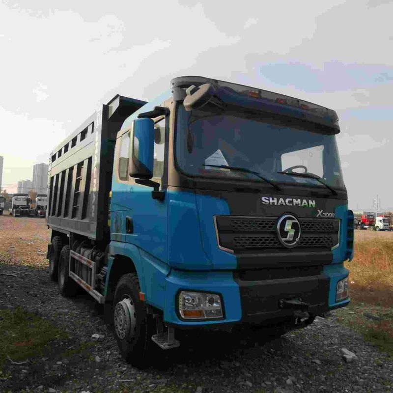 Тяжелый грузовик мощностью 400 л.с. с конфигурацией подвески для оптимальной работы