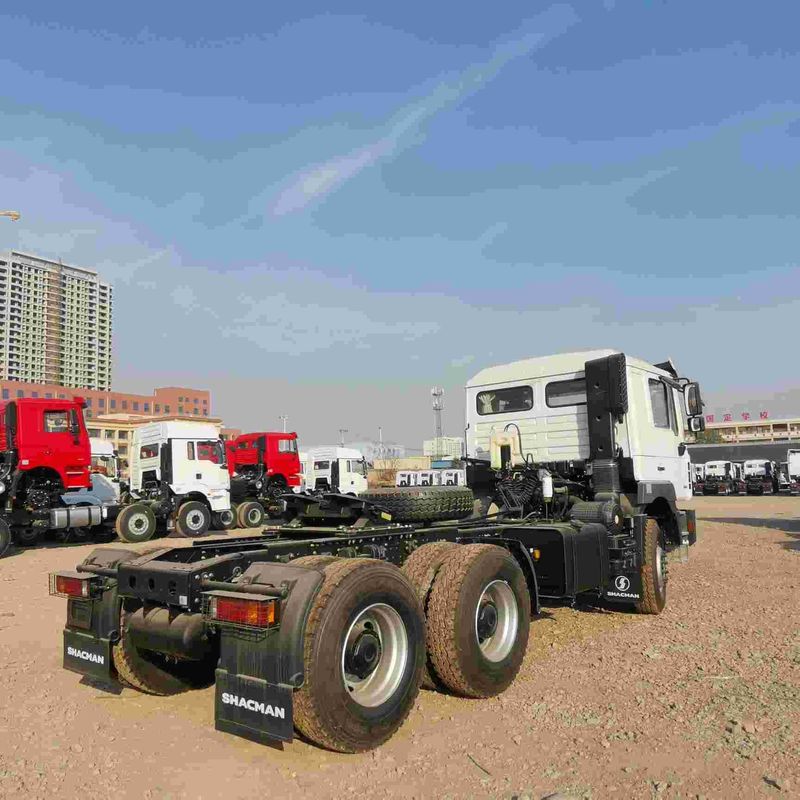 Красный SHACMAN F3000 375HP Euro V 6-колесный трактор голова 4x2 WEICHAI двигатель