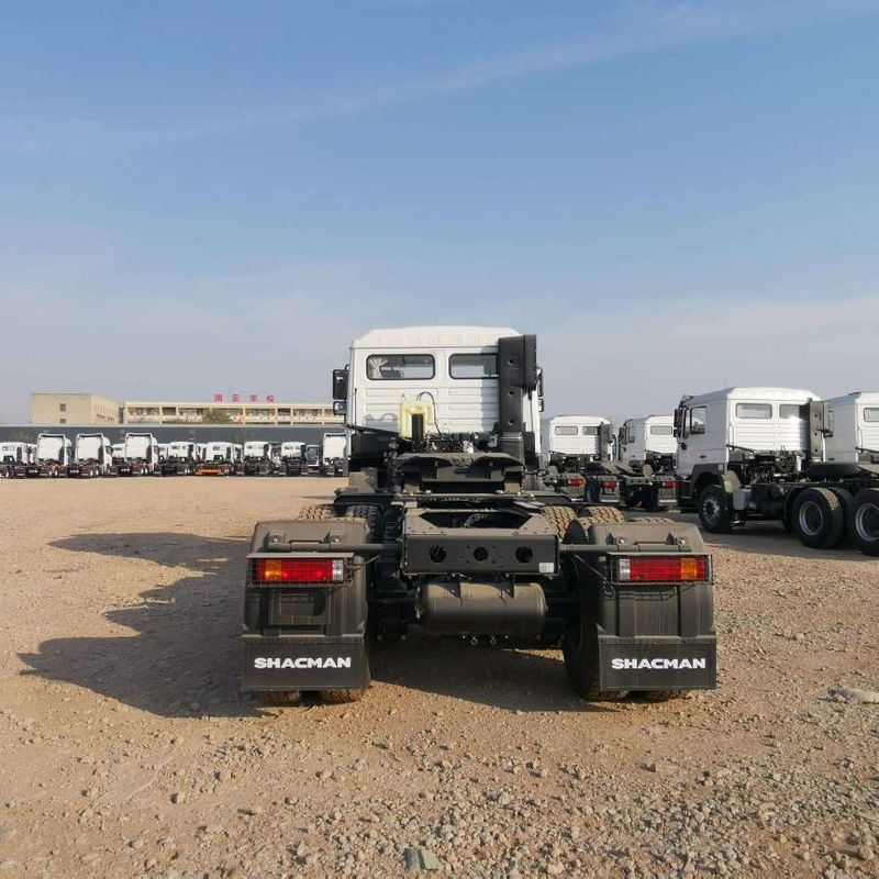 Красный SHACMAN F3000 375HP Euro V 6-колесный трактор голова 4x2 WEICHAI двигатель