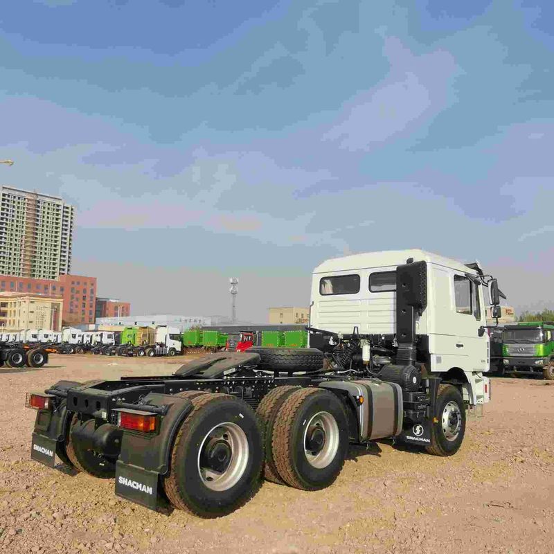 Красный SHACMAN F3000 375HP Euro V 6-колесный трактор голова 4x2 WEICHAI двигатель