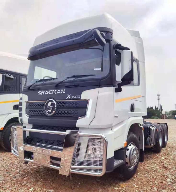 10 Wheels 6X4 SHACMAN Tractor Truck X3000 SHACMAN Tractor For Tanzania CUMMINS ISME420 Euro3 55Ton Tractor Truck